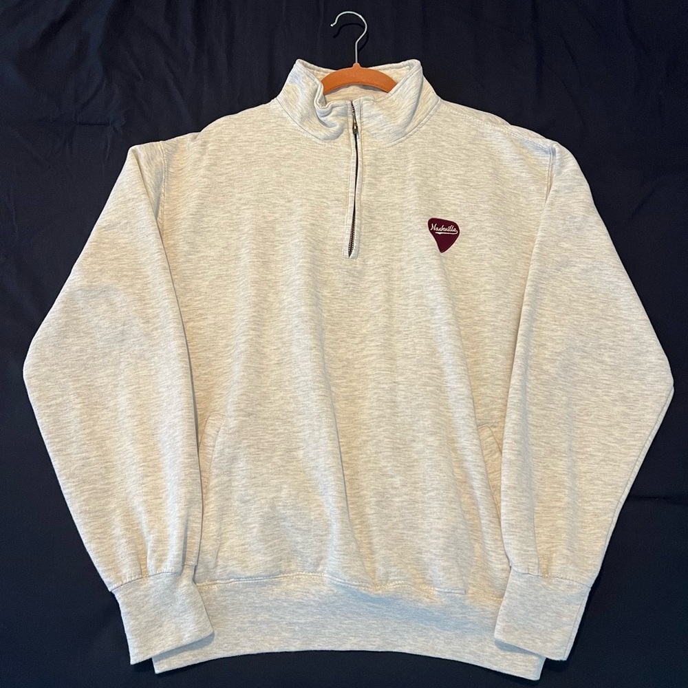 Men’s Quarter Zip w/ Nashville Guitar Pick Emblem